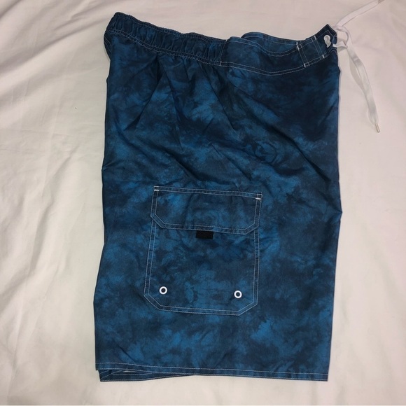 The Mountain Shark Mens Board Shorts Swim Trunks Size Medium - Picture 5 of 7